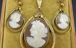 shell cameo pendant and earrings